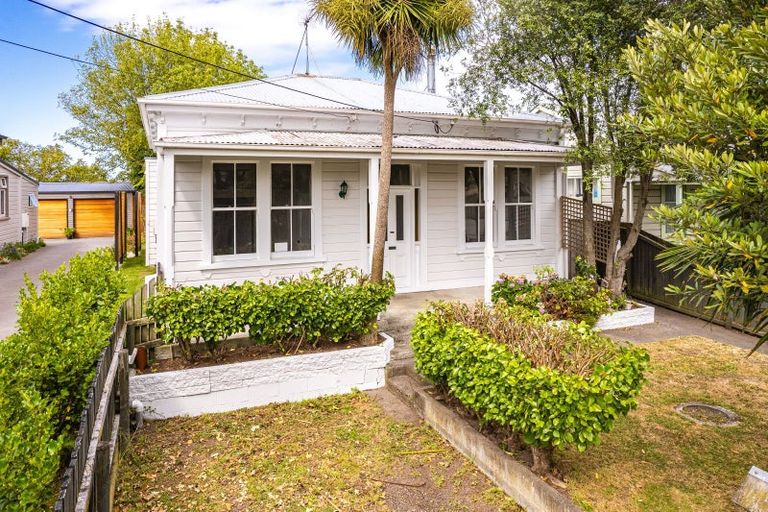 Photo of property in 35 Halswell Street, Whanganui, 4500