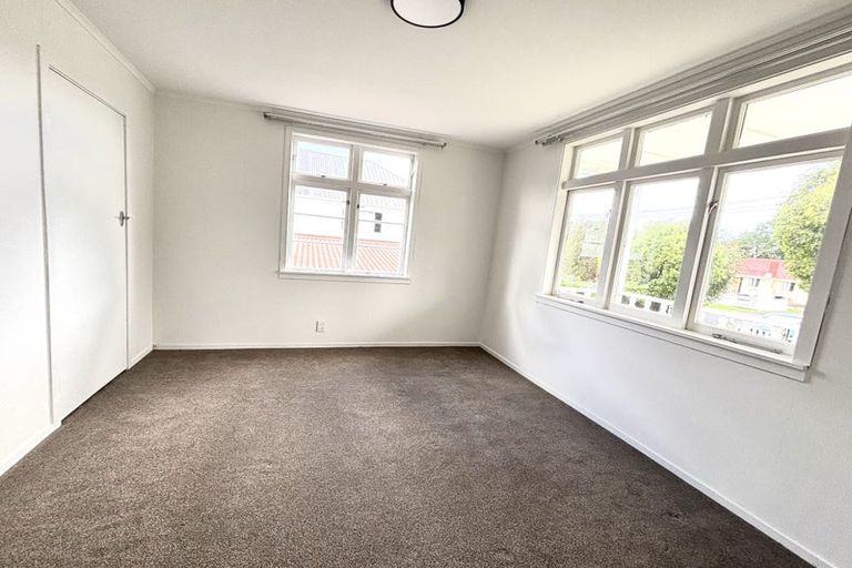 Photo of property in 11 Miro Street, New Lynn, Auckland, 0600