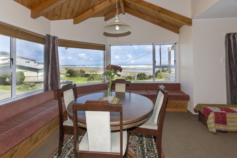 Photo of property in 1 Ocean Close, Te Kopuru, Dargaville, 0371