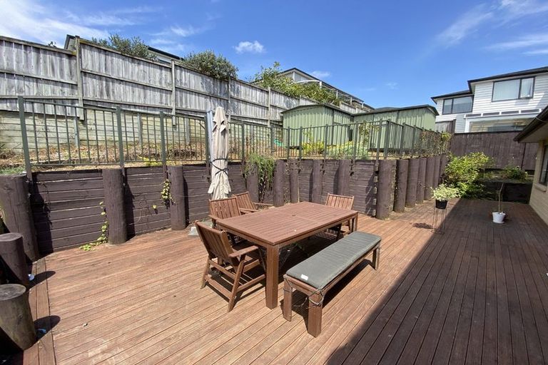 Photo of property in 7 Azzurro Way, Flat Bush, Auckland, 2019