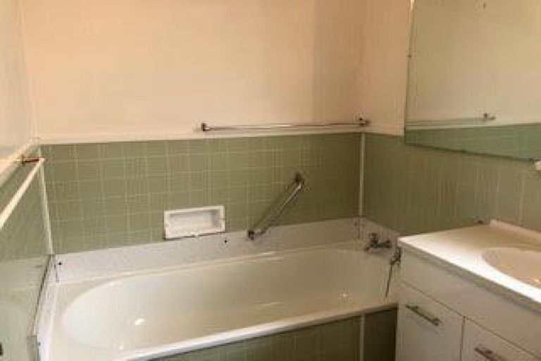 Photo of property in 1/63 Dublin Street, Windsor, Invercargill, 9810