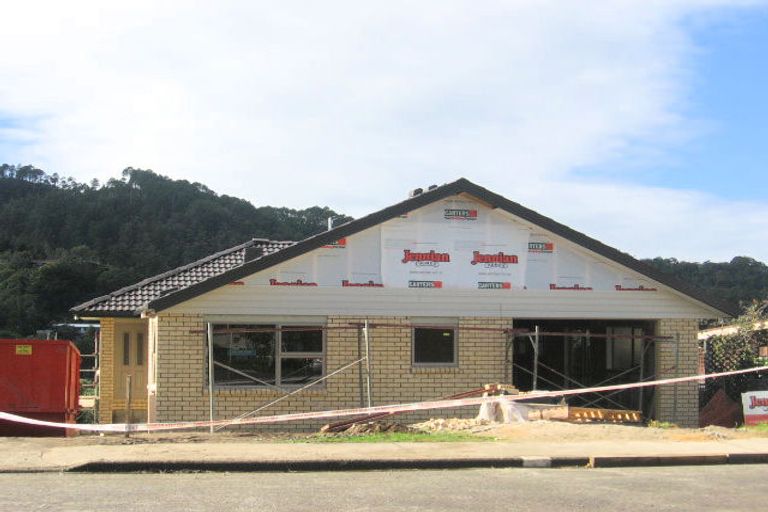 Photo of property in 3 Neil Street, Regent, Whangarei, 0112