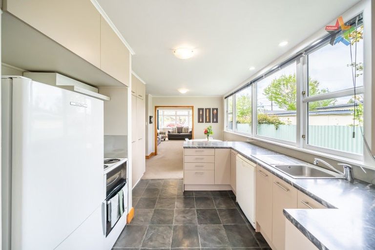 Photo of property in 34 Kiwi Street, Alicetown, Lower Hutt, 5010