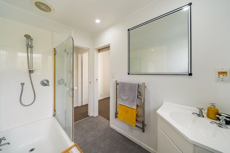 Photo of property in 8 James Cook Drive, Whitby, Porirua, 5024