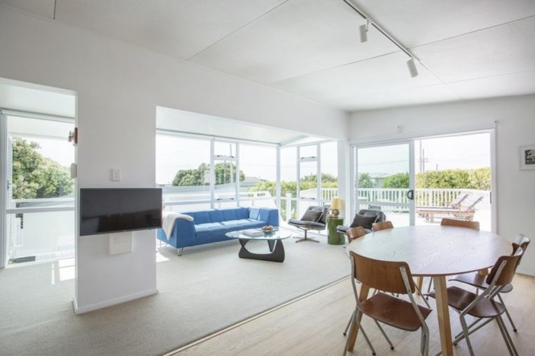 Photo of property in 48 Blue Pacific Parade, Riversdale Beach, Masterton, 5872
