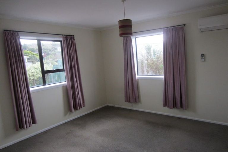 Photo of property in 14a Glenamoy Crescent, Johnsonville, Wellington, 6037