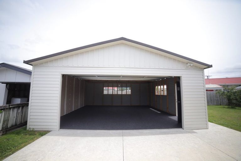 Photo of property in 17 Forsyth Street, St Andrews, Hamilton, 3200