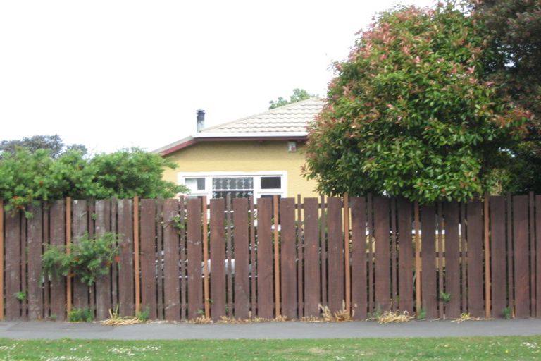 Photo of property in 62 Tilford Street, Woolston, Christchurch, 8062