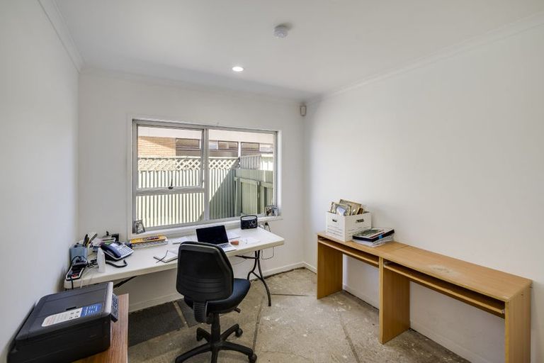 Photo of property in 1 Ngarimu Crescent, Taradale, Napier, 4112