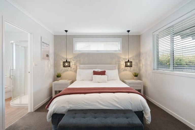 Photo of property in 72 Golden Sands Drive, Papamoa Beach, Papamoa, 3118