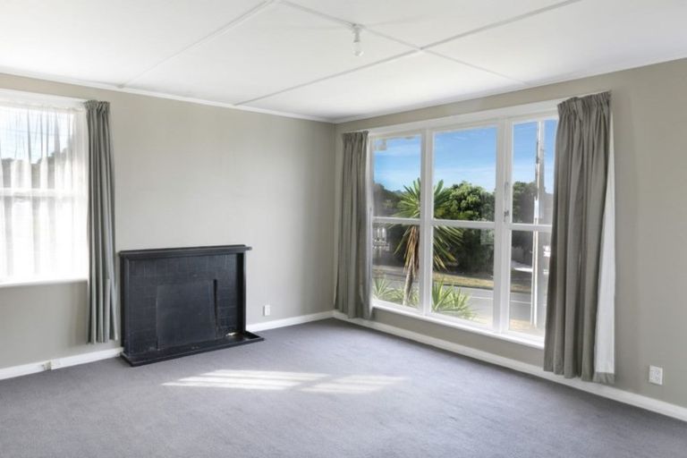 Photo of property in 7 Te Puke Street, Titahi Bay, Porirua, 5022