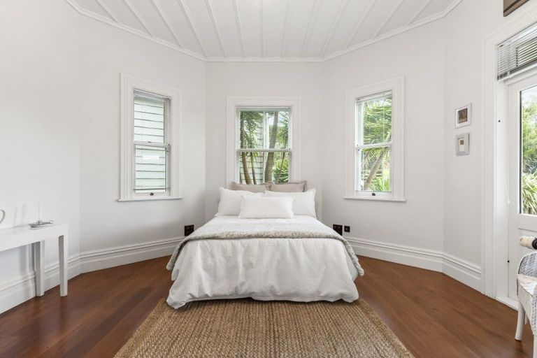 Photo of property in 94 Fitzpatrick Road, Brookby, Manurewa, 2576