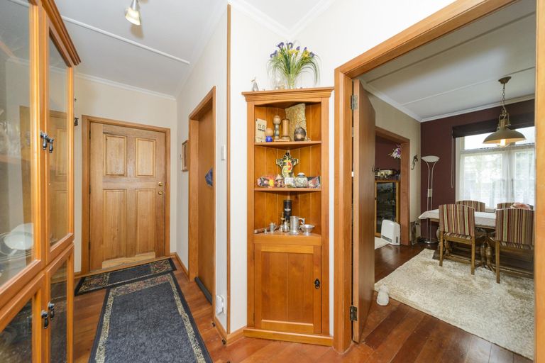 Photo of property in 730 Tremaine Avenue, Palmerston North, 4414