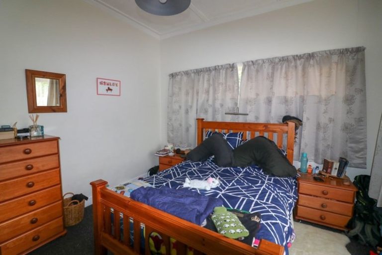 Photo of property in 68 Barraud Street, Dannevirke, 4930