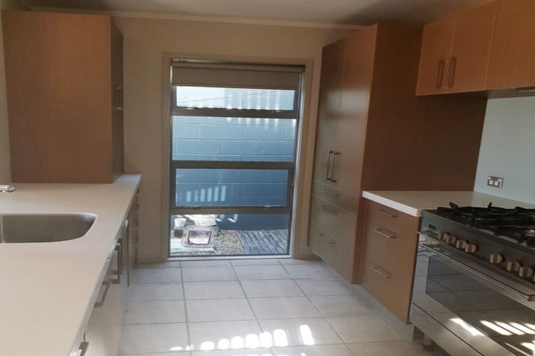 Photo of property in 89a Torkar Road, Clarks Beach, 2122