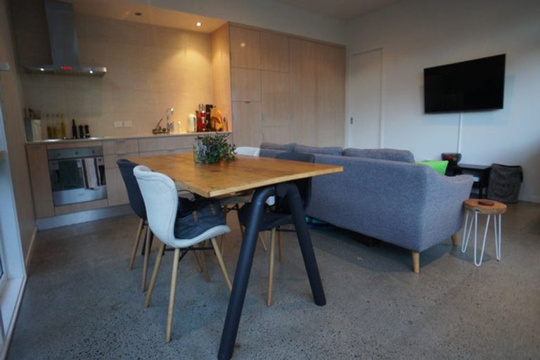 Photo of property in 59a Aro Street, Aro Valley, Wellington, 6021