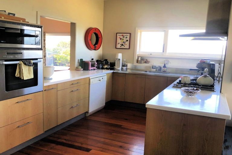 Photo of property in 80 Amritsar Street, Khandallah, Wellington, 6035