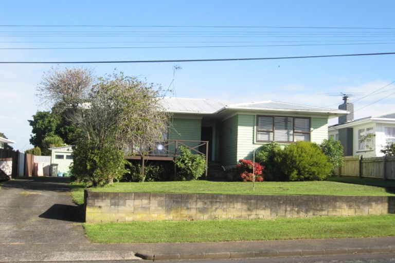 Photo of property in 61 Thompson Terrace, Manurewa, Auckland, 2102