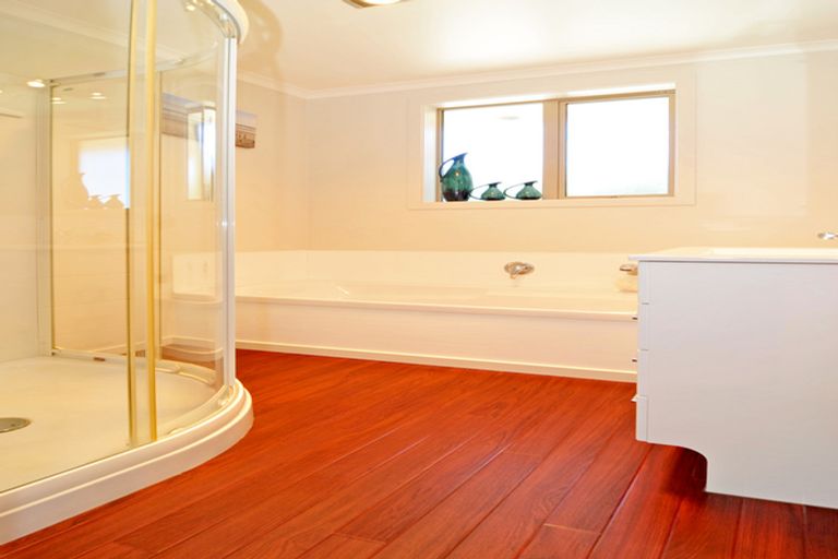 Photo of property in 8 Kohu Place, Halfway Bush, Dunedin, 9010