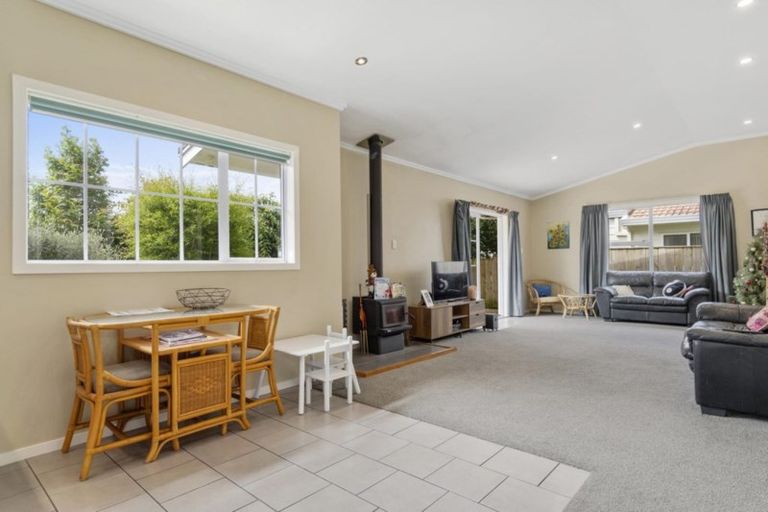 Photo of property in 18 Grosmont Terrace, Brookfield, Tauranga, 3110
