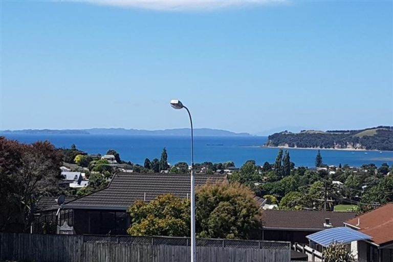 Photo of property in 747d Whangaparaoa Road, Stanmore Bay, Whangaparaoa, 0930