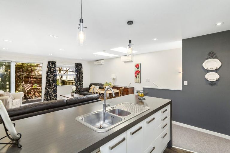 Photo of property in 8a Hollies Crescent, Johnsonville, Wellington, 6037