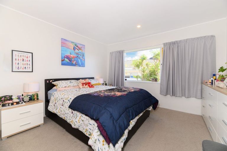 Photo of property in 3/117 Shakespeare Road, Milford, Auckland, 0620