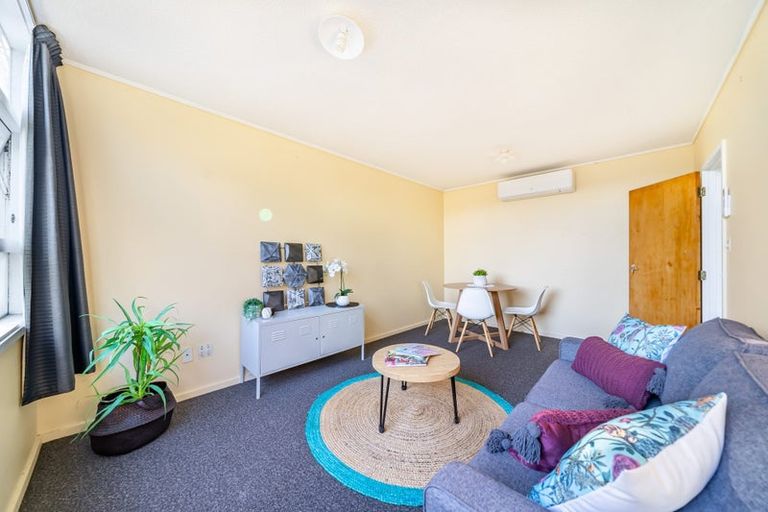 Photo of property in 3/41 Barber Grove, Moera, Lower Hutt, 5010