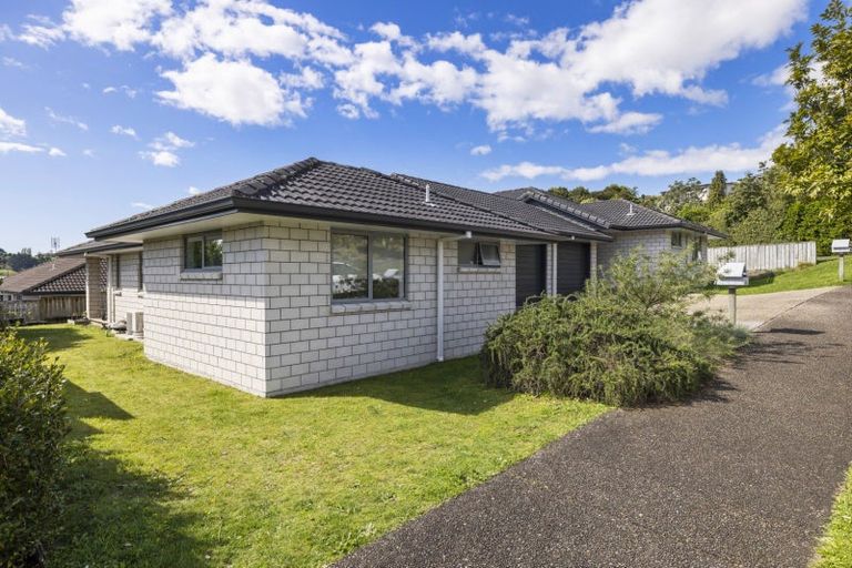 Photo of property in 5 Caldera Crescent, Pyes Pa, Tauranga, 3112