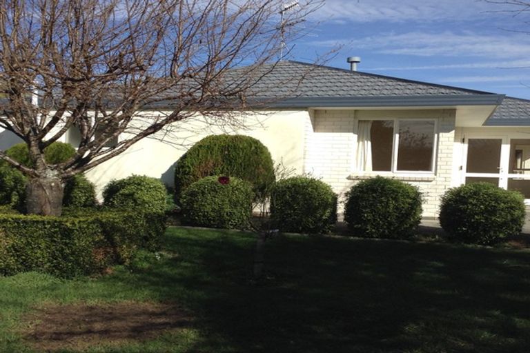 Photo of property in 45 Kapanui Road, Waikanae, 5036