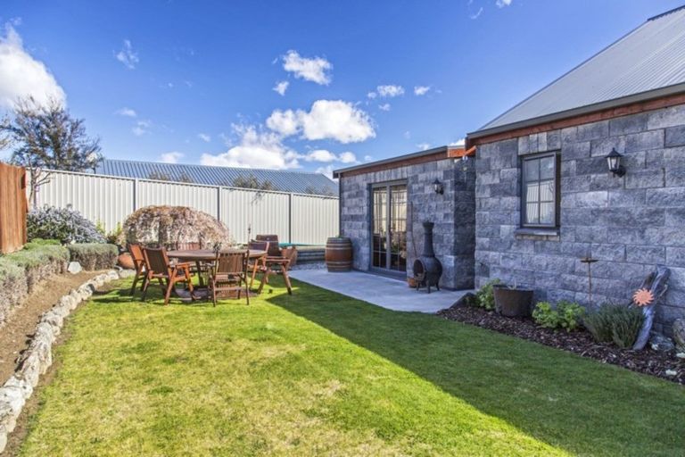 Photo of property in 98a Barry Avenue, Cromwell, 9310