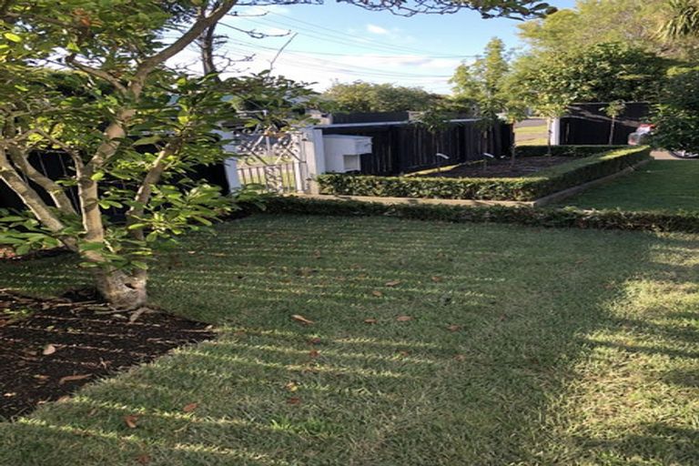 Photo of property in 24 Brassey Road, Saint Johns Hill, Whanganui, 4500