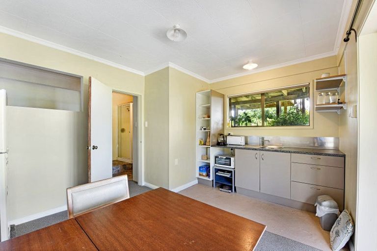 Photo of property in 100 Rocklands Road, Clifton, Takaka, 7183