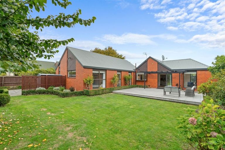Photo of property in 38 Corfe Street, Ilam, Christchurch, 8041