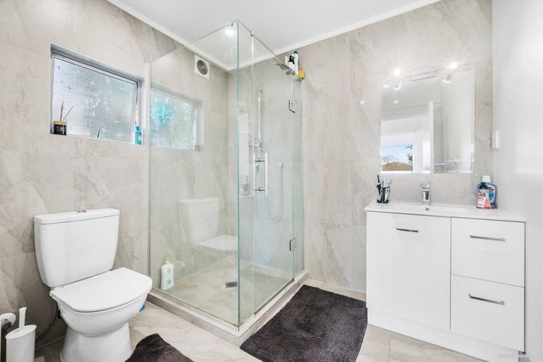 Photo of property in 57b Lancaster Road, Beach Haven, Auckland, 0626