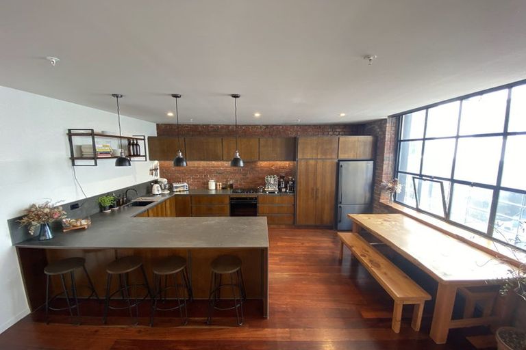 Photo of property in Bond Store Apartments, 8f Egmont Street, Te Aro, Wellington, 6011