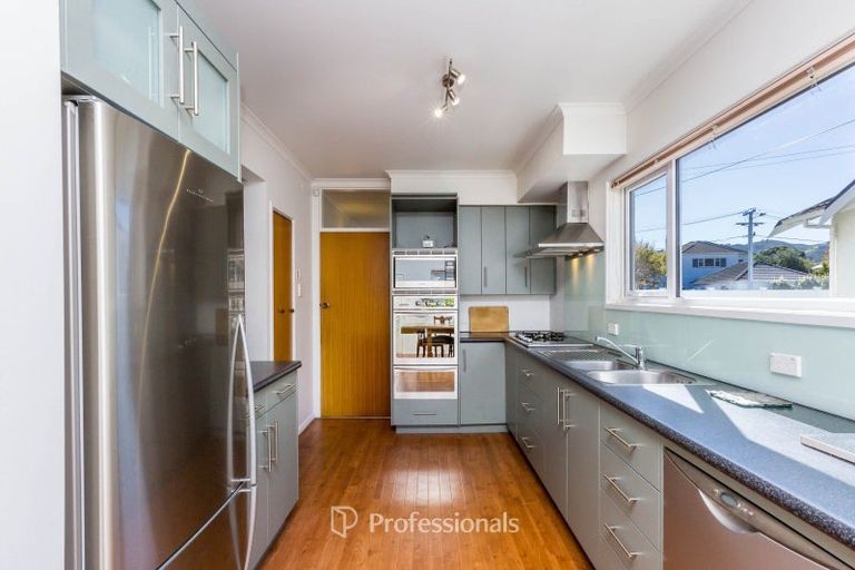 Photo of property in 4 Penrose Street, Woburn, Lower Hutt, 5010
