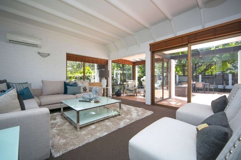 Photo of property in 6 Tuhaere Street, Orakei, Auckland, 1071