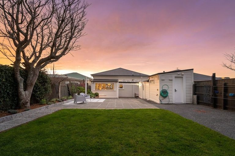 Photo of property in 18 Lawrence Street, Newtown, Wellington, 6021