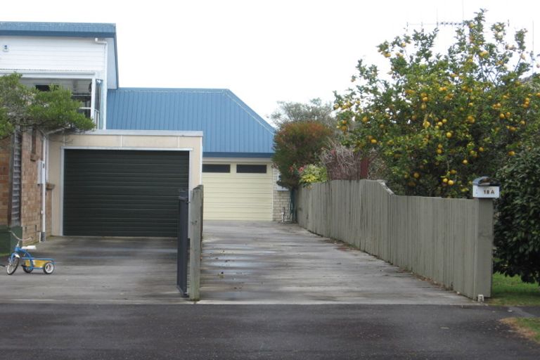 Photo of property in 18 Bailey Avenue, Claudelands, Hamilton, 3214