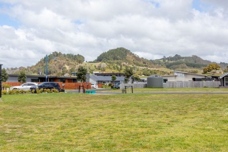Photo of property in 23 Admiral Drive, Cooks Beach, Whitianga, 3591