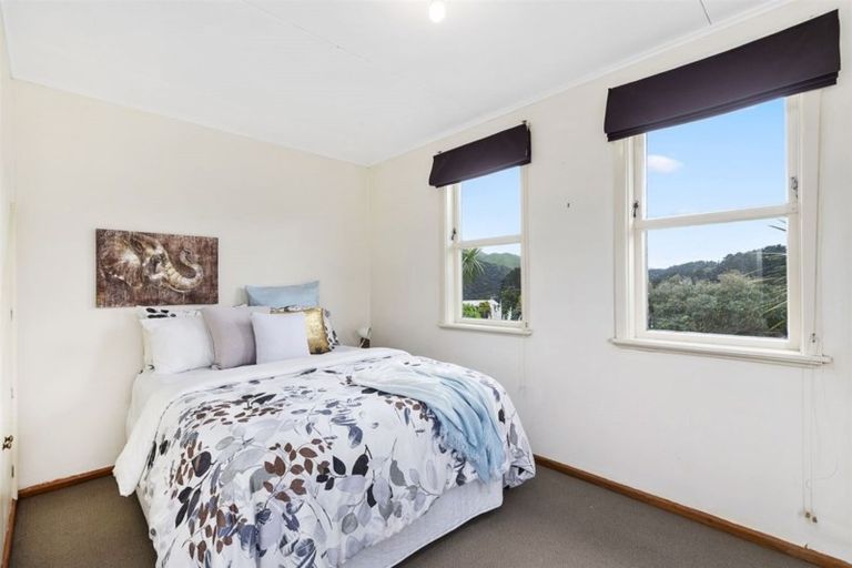 Photo of property in 63 Gordon Road, Plimmerton, Porirua, 5026