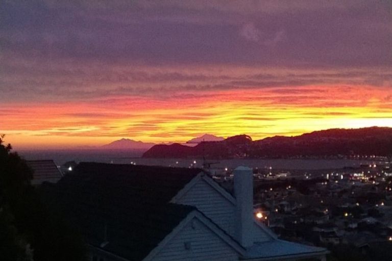 Photo of property in 193b Townsend Road, Miramar, Wellington, 6022