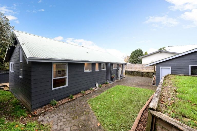 Photo of property in 24 Camden Place, Pukete, Hamilton, 3200