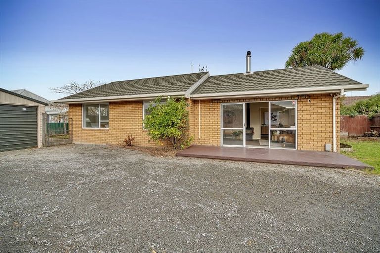 Photo of property in 2/40 Wilson Street, Islington, Christchurch, 8042