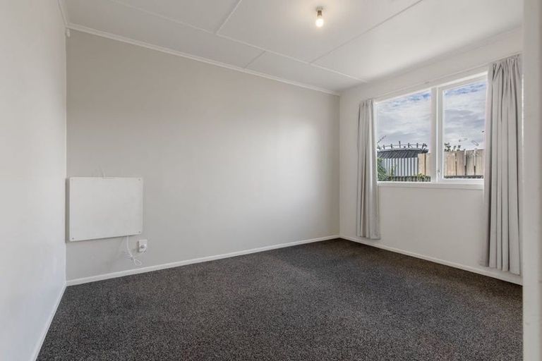 Photo of property in 162 Te Rangitautahanga Road, Turangi, 3334