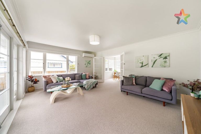 Photo of property in 17 Gordon Street, Avalon, Lower Hutt, 5011