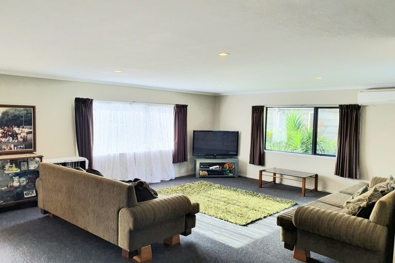 Photo of property in 99 Gleneagles Drive, Te Awamutu, 3800