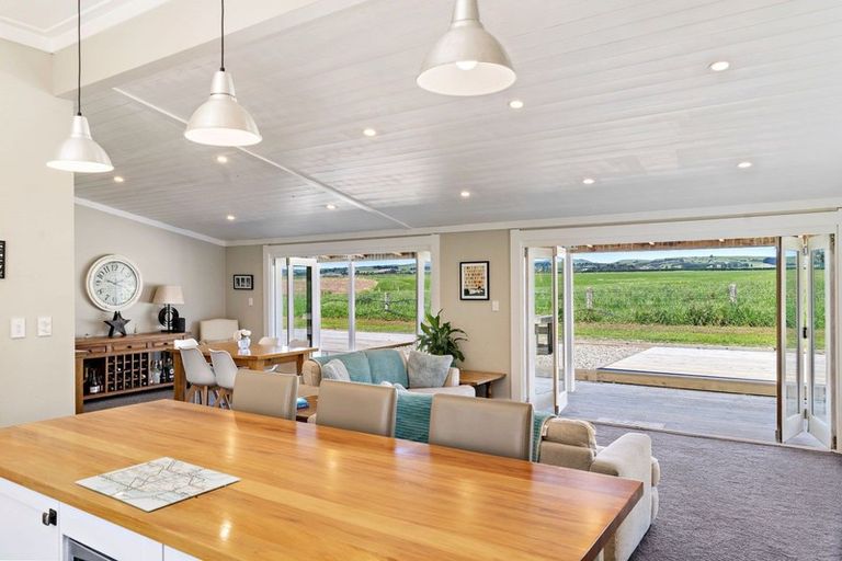 Photo of property in 507 Martinborough Pirinoa Road, Dyerville, Martinborough, 5781