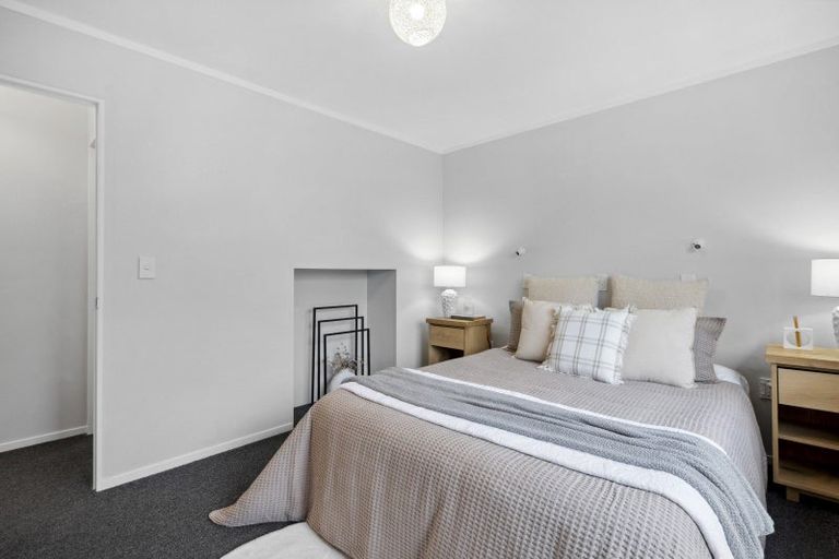 Photo of property in 49a Kings Drive, Levin, 5510